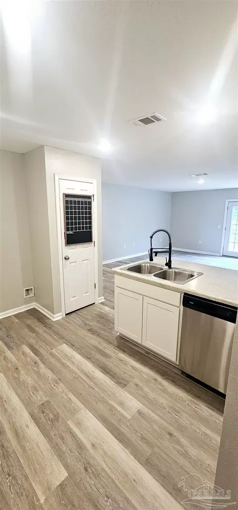 Kitchen - 6594 Firefly Dr, Milton, FL 32583 photo 3 of 4