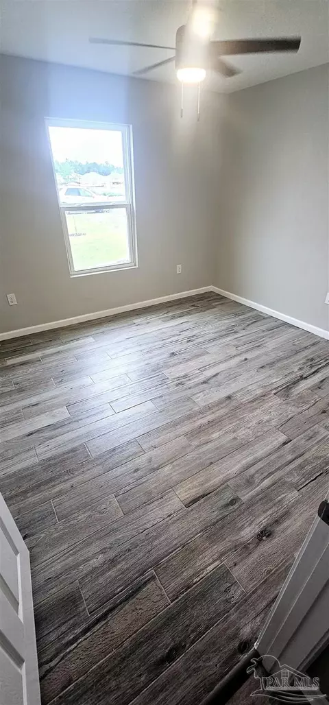 Bedroom - 6594 Firefly Dr, Milton, FL 32583 photo 2 of 4
