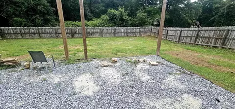 Exterior - 6594 Firefly Dr, Milton, FL 32583 photo 2 of 3