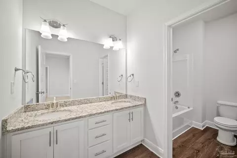 Bath - 7435 Buffalo Ridge Rd, Pace, FL 32571 photo 2 of 2