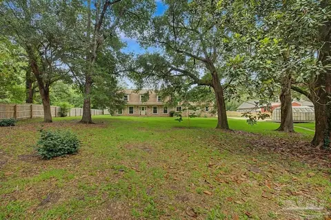 Exterior - 10219 Edendale Ln, Cantonment, FL 32533 photo 9 of 9