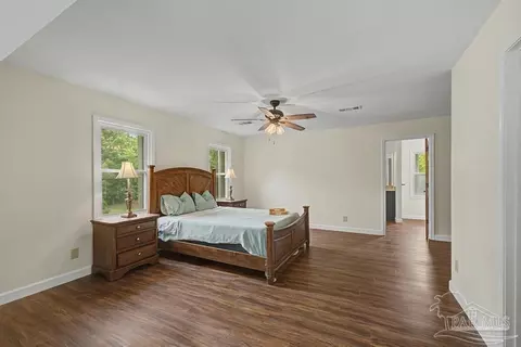 Bedroom - 10219 Edendale Ln, Cantonment, FL 32533 photo 2 of 7