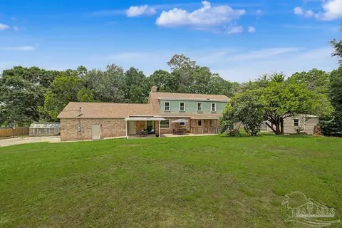Exterior - 10219 Edendale Ln, Cantonment, FL 32533 photo 3 of 9