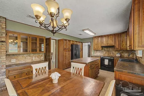 Kitchen - 10219 Edendale Ln, Cantonment, FL 32533 photo 1 of 7
