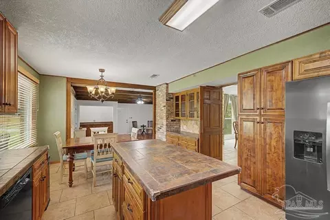 Kitchen - 10219 Edendale Ln, Cantonment, FL 32533 photo 3 of 7