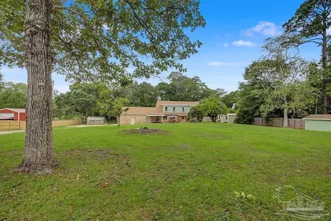 Exterior - 10219 Edendale Ln, Cantonment, FL 32533 photo 8 of 9