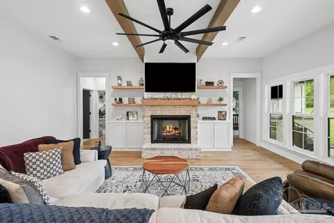 Living - 7368 Buffalo Ridge Rd, Pace, FL 32571 photo 4 of 6