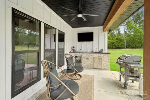 Exterior - 7368 Buffalo Ridge Rd, Pace, FL 32571 photo 3 of 13