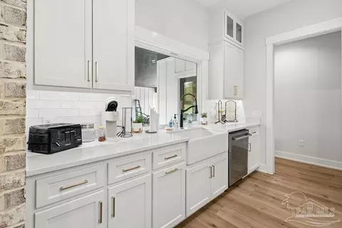 Kitchen - 7368 Buffalo Ridge Rd, Pace, FL 32571 photo 5 of 5