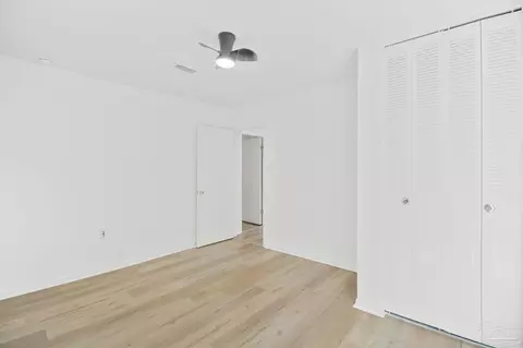 8876 Burning Tree Rd, Pensacola, FL 32514