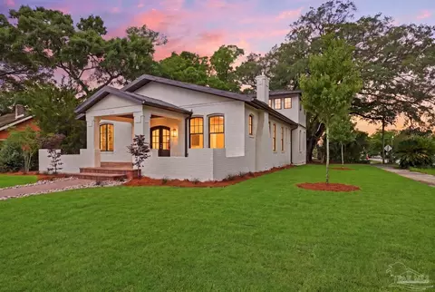 1015 N Reus St, Pensacola, FL 32501