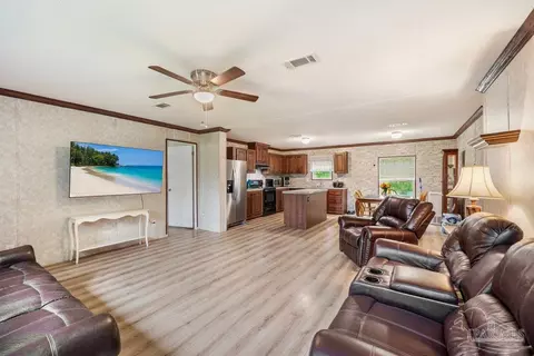 631 Campbell Rd, Century, FL 32535