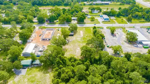 9551 Pine Cone Dr, Cantonment, FL 32533 photo 12