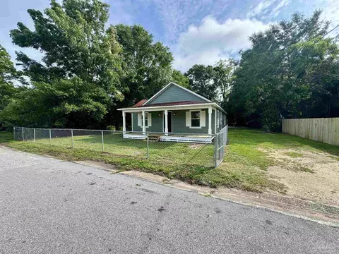 Other - 424 Front St, Century, FL 32535 photo 2 of 13