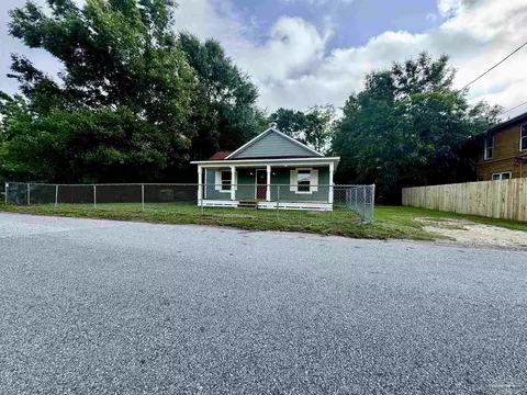 Other - 424 Front St, Century, FL 32535 photo 7 of 13
