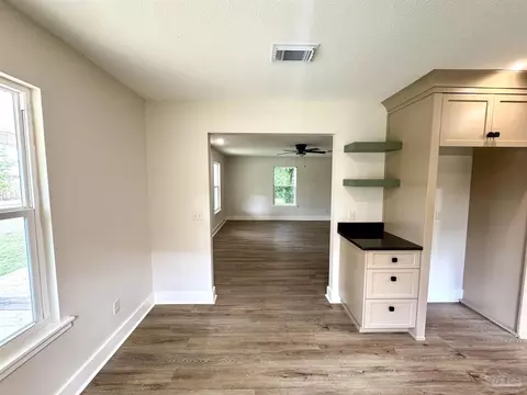 Living - 424 Front St, Century, FL 32535 photo 1 of 5