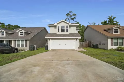 6267 Cardinal Cove Ct, Pensacola, FL 32504