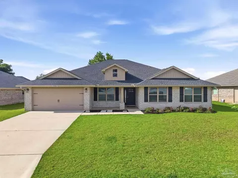5176 Emmaline Ln, Milton, FL 32570