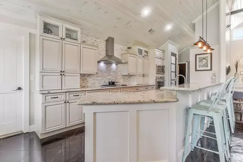 Kitchen - 6749 Oser Rd, Milton, FL 32570 photo 1 of 5