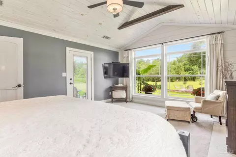 Bedroom - 6749 Oser Rd, Milton, FL 32570 photo 2 of 5