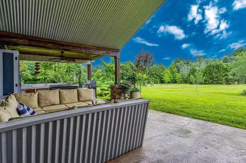 Exterior - 6749 Oser Rd, Milton, FL 32570 photo 12 of 25