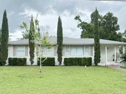 1700 E Anderson St, Pensacola, FL 32503