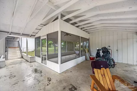 Exterior - 671 Georgia St, Crestview, FL 32536 photo 3 of 8