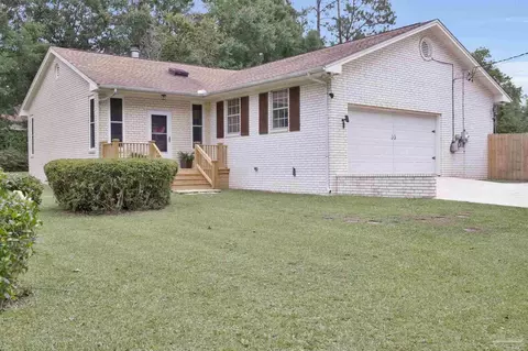 1245 Eagle Dr, Cantonment, FL 32533