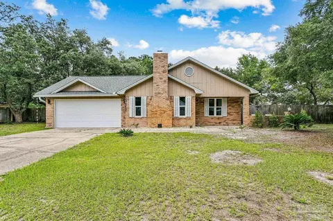 2182 Calle De Cantabria, Navarre, FL 32566