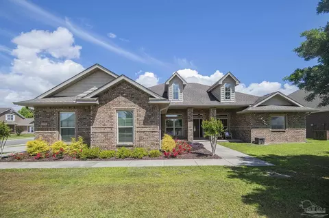Exterior - 5978 W Cambridge Way, Pace, FL 32571 photo 4 of 9
