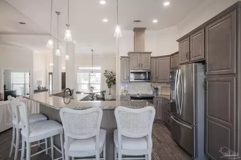 Kitchen - 5978 W Cambridge Way, Pace, FL 32571 photo 2 of 5