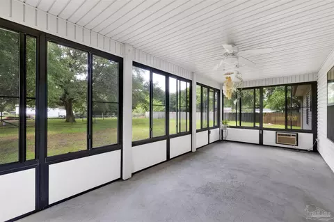 Exterior - 5735 Eagle Dr, Milton, FL 32570 photo 3 of 12