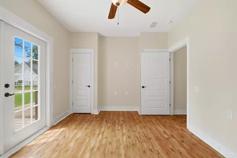 Bedroom - 6087 Cedar Tree Dr, Milton, FL 32570 photo 2 of 3