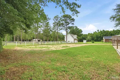 Exterior - 6087 Cedar Tree Dr, Milton, FL 32570 photo 7 of 7