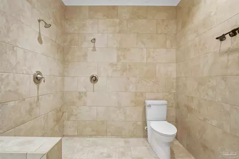 Bath - 6087 Cedar Tree Dr, Milton, FL 32570 photo 3 of 6