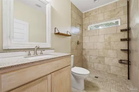 Bath - 6087 Cedar Tree Dr, Milton, FL 32570 photo 6 of 6