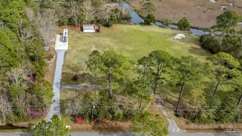 7524 Petersen Pt Rd, Milton, FL 32583 photo 15