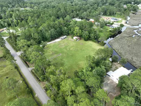 7524 Petersen Pt Rd, Milton, FL 32583 photo 7