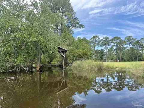 7524 Petersen Pt Rd, Milton, FL 32583 photo 14