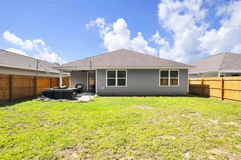Exterior - 5333 Peach Dr, Pace, FL 32571 photo 4 of 7