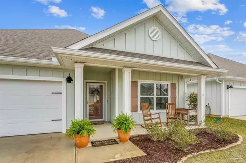 Exterior - 5780 Conley Ct, Pace, FL 32571 photo 5 of 8