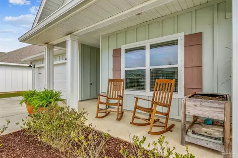 Exterior - 5780 Conley Ct, Pace, FL 32571 photo 4 of 8