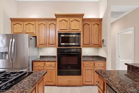 Kitchen - 1776 Brightleaf Cir, Cantonment, FL 32533 photo 5 of 5
