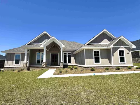 2413 Okatie Ln, Cantonment, FL 32533