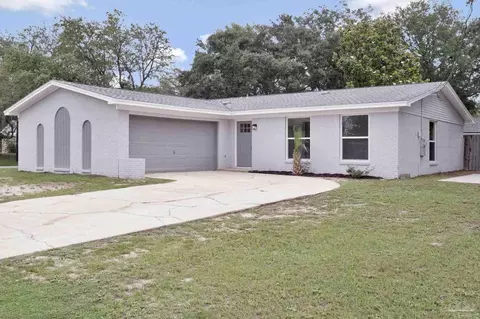 1378 Harvard Dr, Gulf Breeze, FL 32563