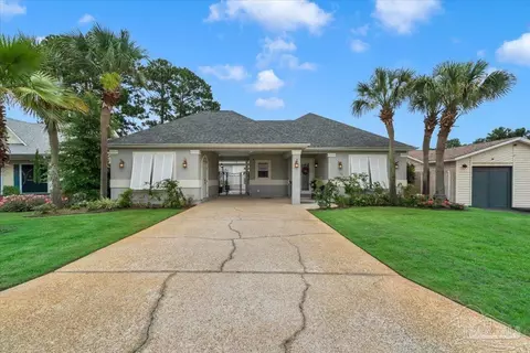 1624 Llani Ln, Gulf Breeze, FL 32563