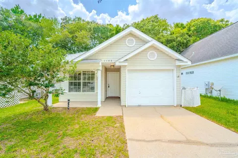 1145 Sweetbriar St, Cantonment, FL 32533