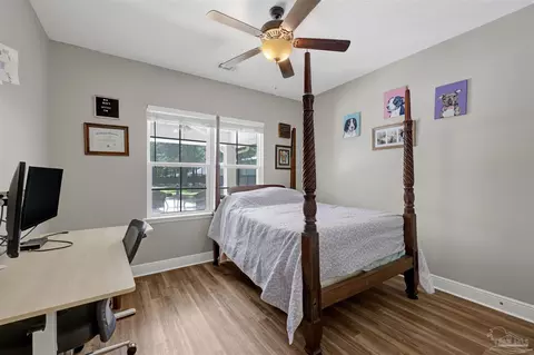 Bedroom - 5476 Greenleaf Dr, Pace, FL 32571 photo 3 of 3