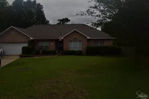 709 Winterset Dr, Cantonment, FL 32533