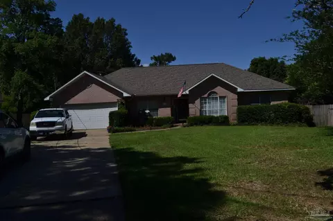 709 Winterset Dr, Cantonment, FL 32533